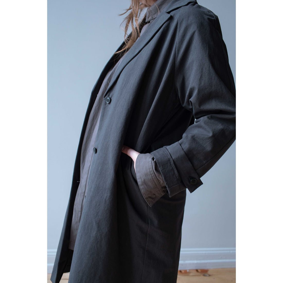 Evam Eva Cotton Hemp Tailored Coat in Sumi