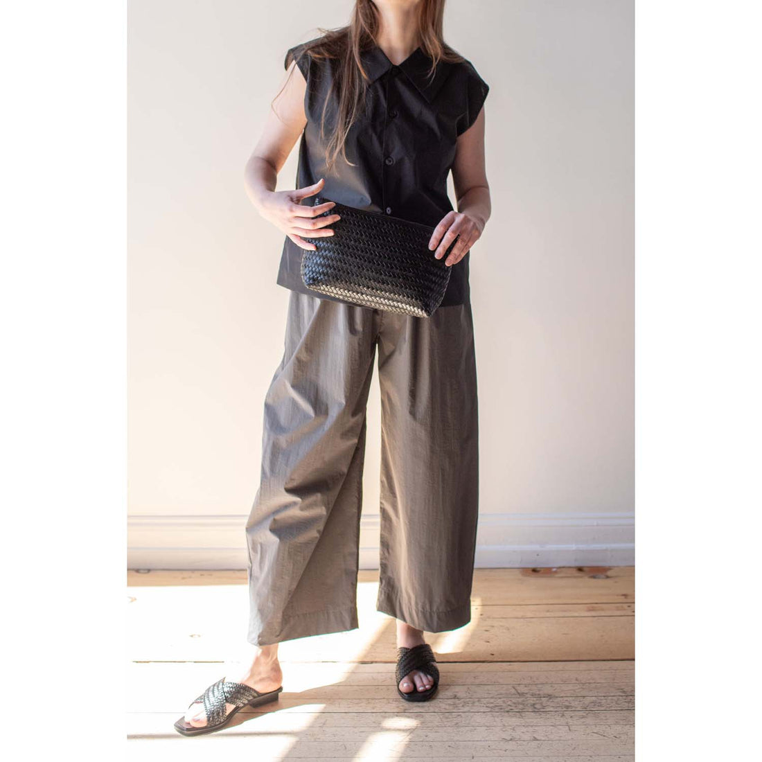 Grei Parachute Nylon East Pant in Charcoal