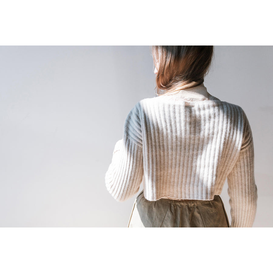 Baserange Macau Cardigan in Sur Sand