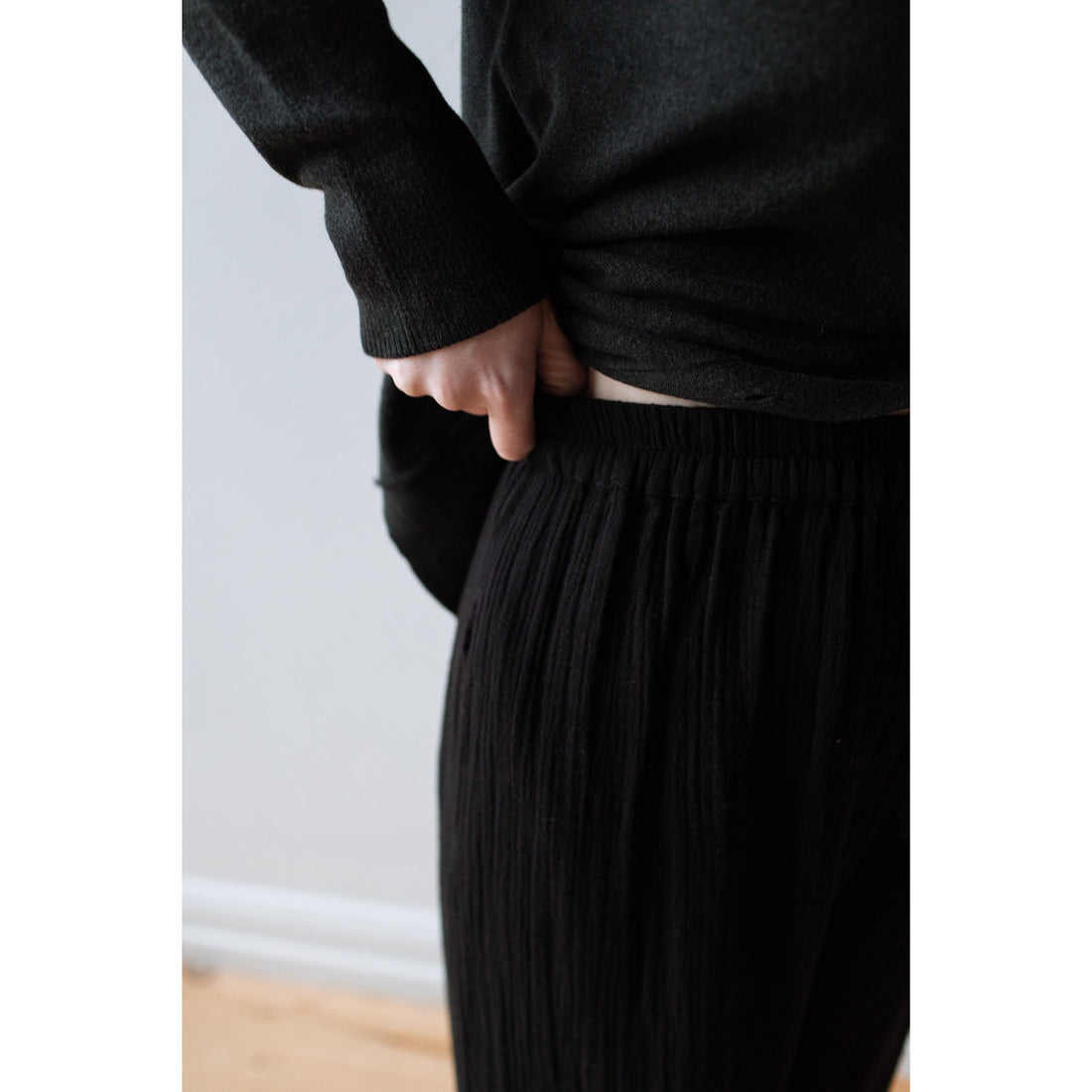 Anaak Prima Arabesque Pants in Onyx