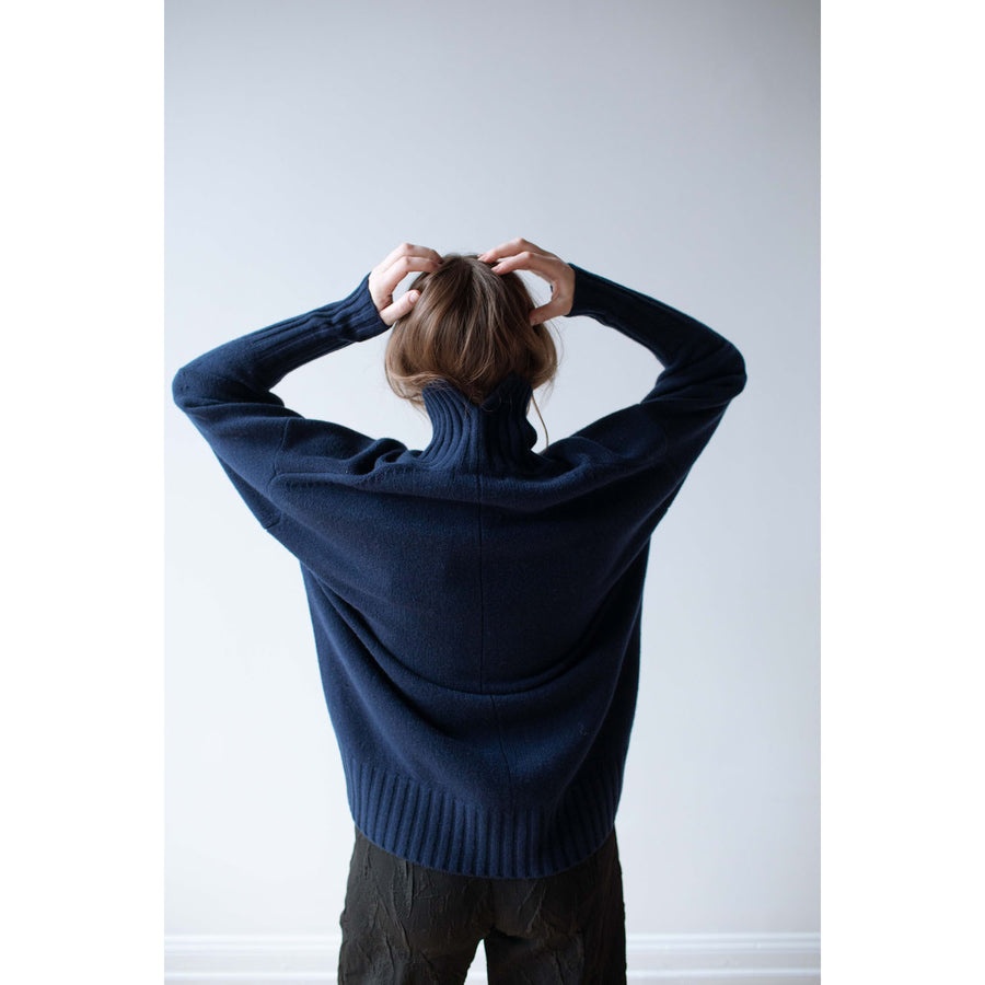 Sayaka Davis Highcollar Sweater in Indigo