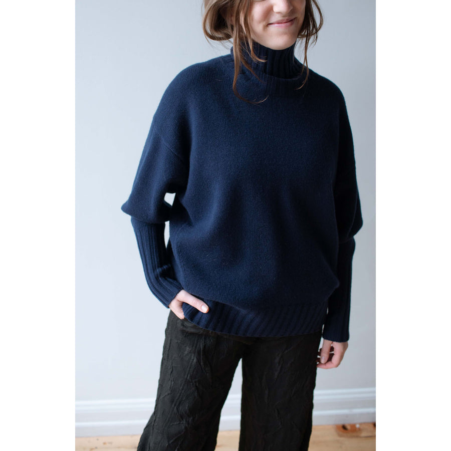 Sayaka Davis Highcollar Sweater in Indigo