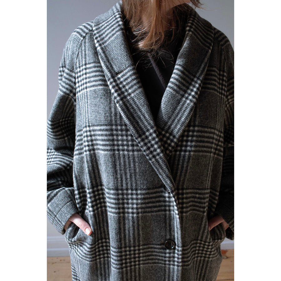 Nicholson & Nicholson My Robe Coat in Grey Check