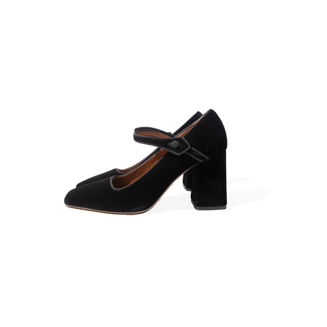 Le Monde Béryl Mary Jane Pump in Black Velvet