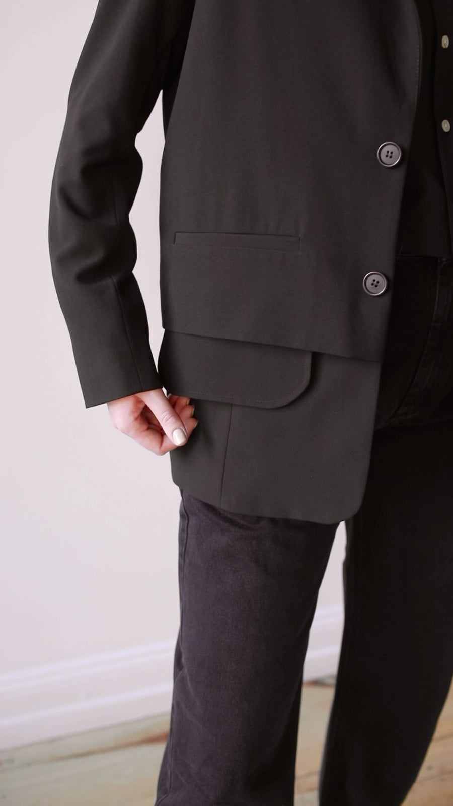 Henrik Vibskov Ants Blazer in Black