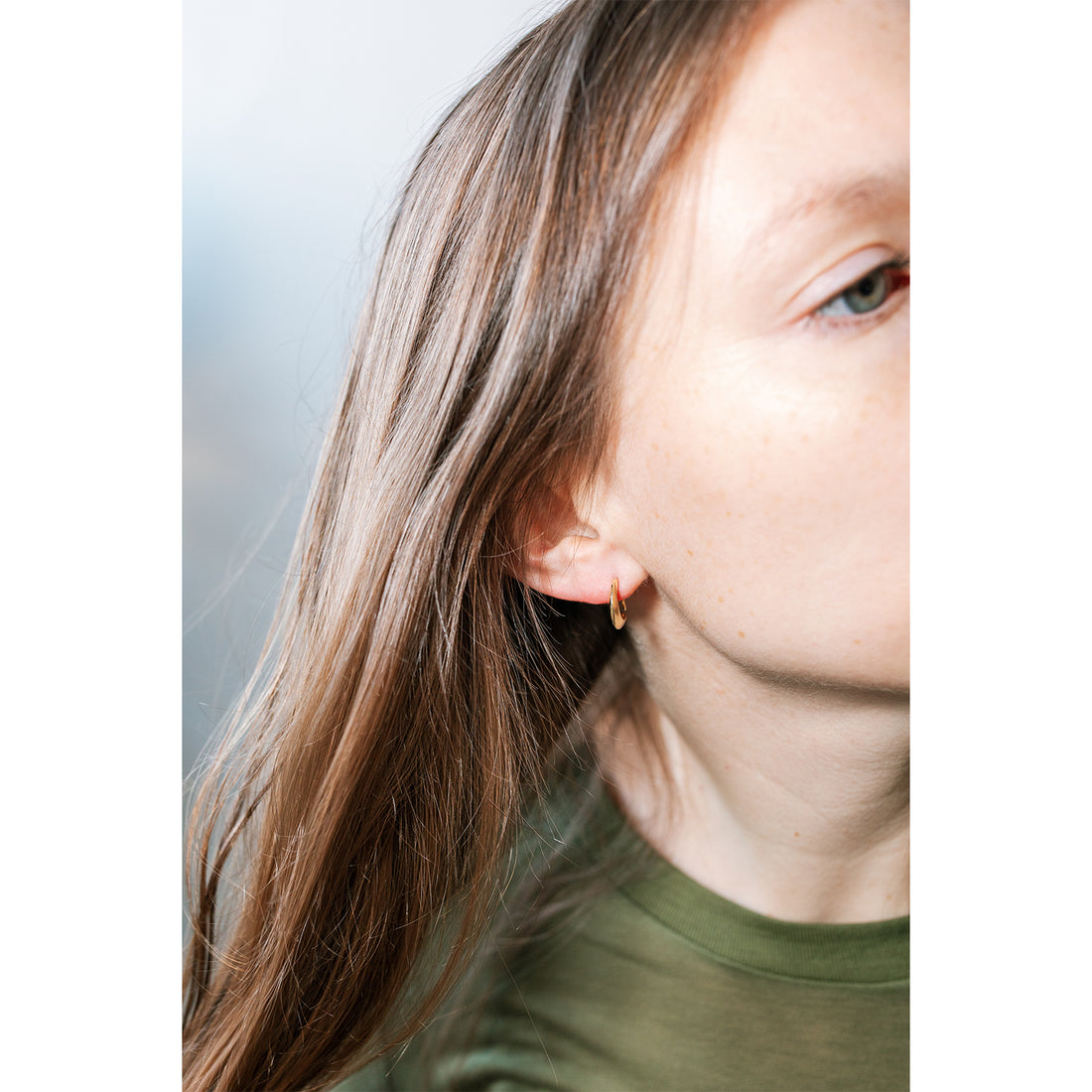 Fay Andrada Selka Petite Hoops in 10k Gold