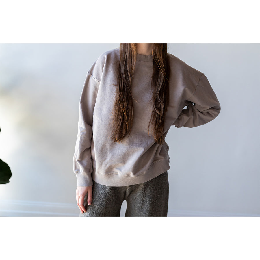 GREI Loose Crew Gusset Sweatshirt in Putty