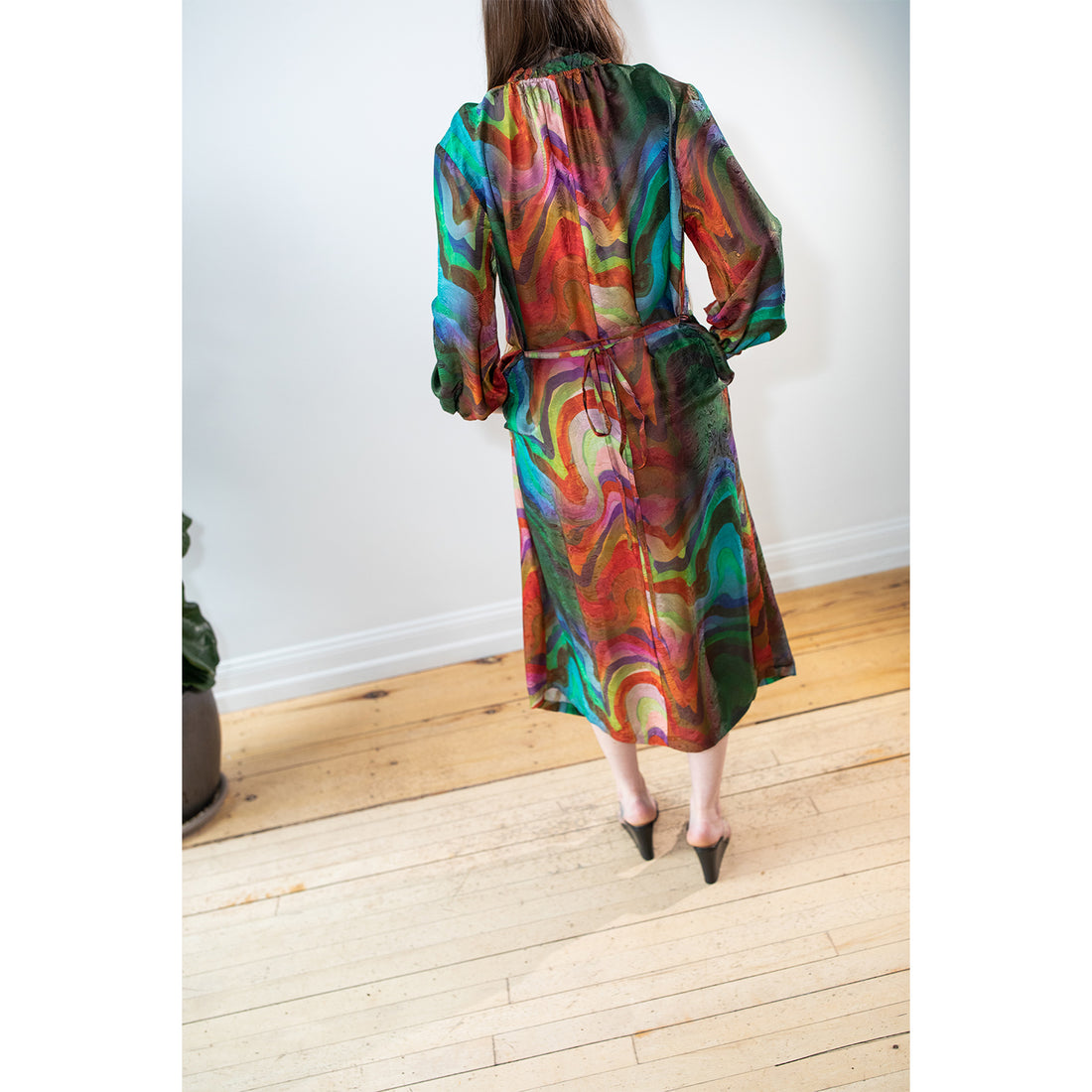 Raquel Allegra Victoria Dress in Multi Waves